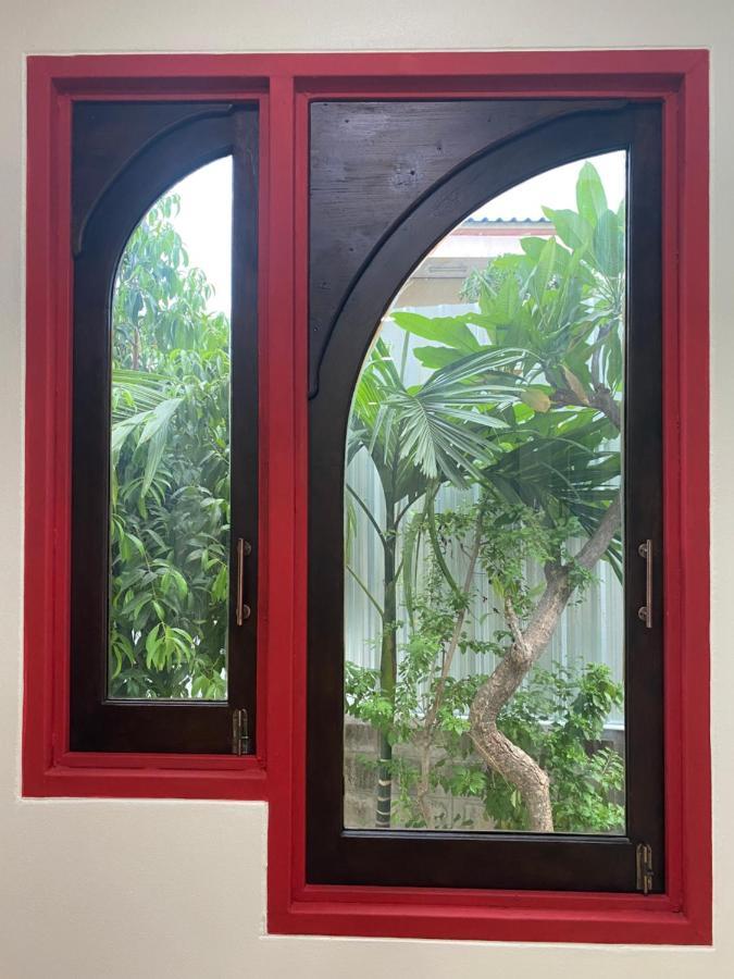 סוקותאי Dream House Lodge מראה חיצוני תמונה