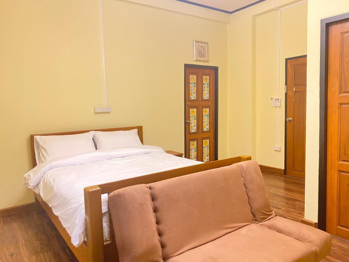 סוקותאי Dream House Lodge מראה חיצוני תמונה